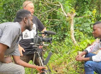 Between the Peace Diamond and the Truth: My Journey Working as a Fixer with a Foreign Journalist in Sierra Leone